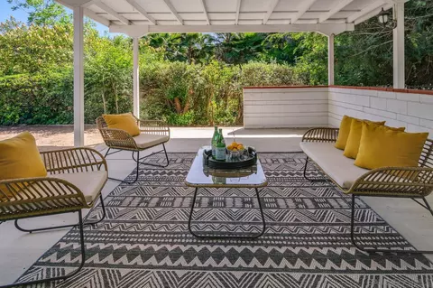 4256 Calavo Dr, La Mesa, CA 91941