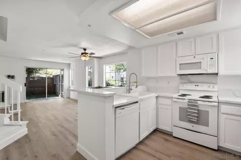 Kitchen - 8957 Arlingdale Way, Spring Valley, CA 91977 photo 1 of 5