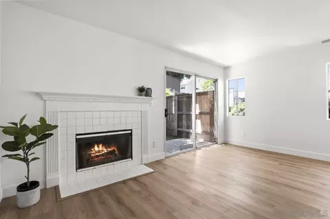 Living - 8957 Arlingdale Way, Spring Valley, CA 91977 photo 2 of 4
