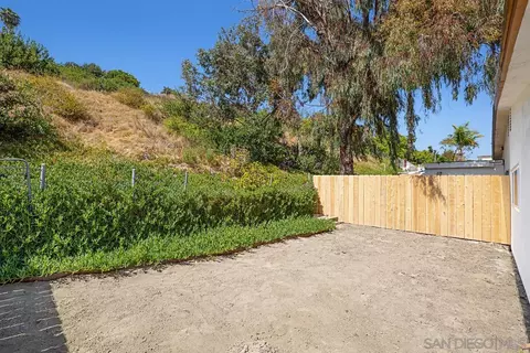 3910 Cameo Dr, Oceanside, CA 92056 photo 20