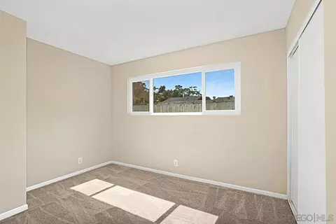 3910 Cameo Dr, Oceanside, CA 92056 photo 18