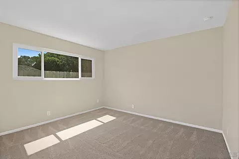 3910 Cameo Dr, Oceanside, CA 92056 photo 15