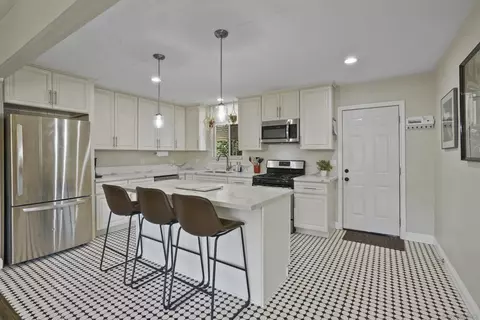 Kitchen - 408 S Date St, Escondido, CA 92025 photo 2 of 5