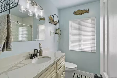 Bath - 408 S Date St, Escondido, CA 92025 photo 1 of 2