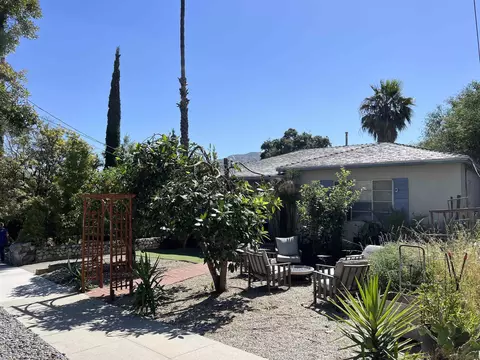 3933 Orangedale Ave, Montrose, CA 91020
