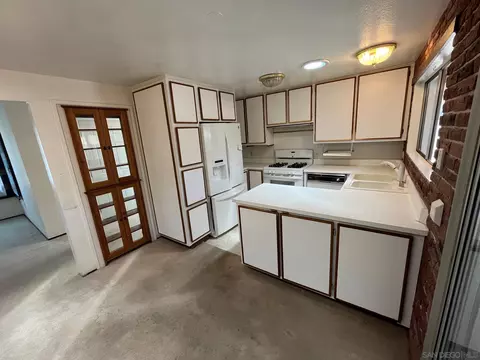 13743 Silver Lake Dr, Poway, CA 92064 photo 8
