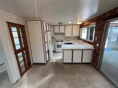 13743 Silver Lake Dr, Poway, CA 92064 photo 9