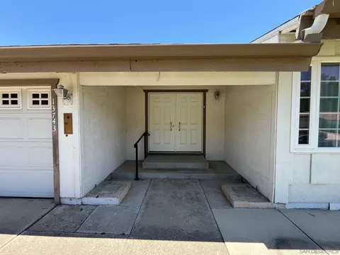 13743 Silver Lake Dr, Poway, CA 92064 photo 4