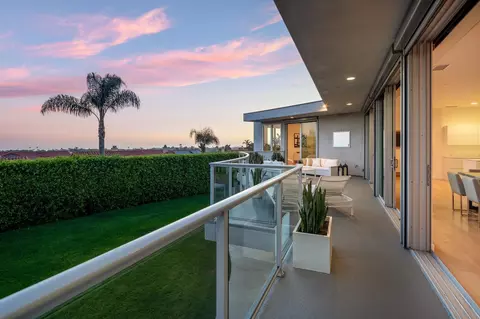 1070 Hymettus Ave, Encinitas, CA 92024 photo 2