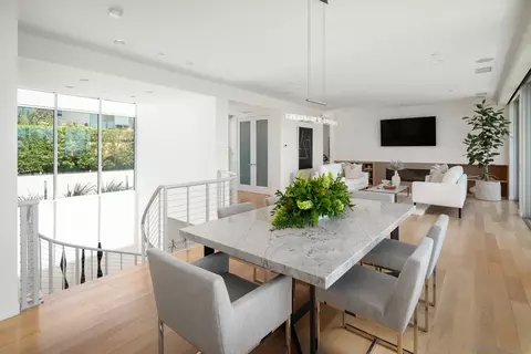 1070 Hymettus Ave, Encinitas, CA 92024 photo 9