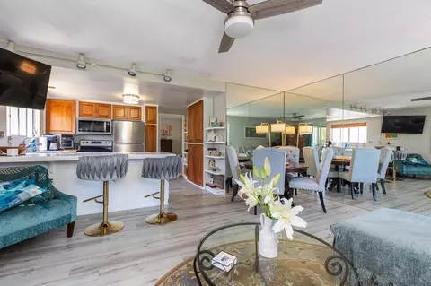 Dining - 155 Rosebay Dr #28, Encinitas, CA 92024 photo 2 of 2