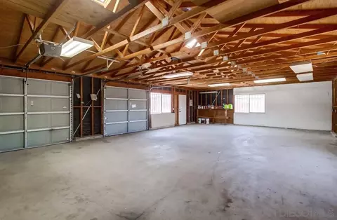 9268 Lamar St, Spring Valley, CA 91977 photo 23