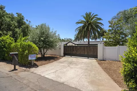 Exterior - 13367 Calle Colina, Poway, CA 92064 photo 16 of 16