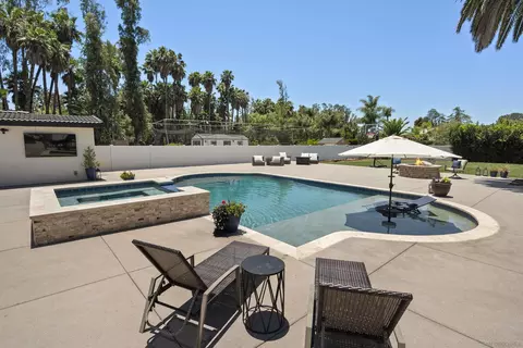Exterior - 13367 Calle Colina, Poway, CA 92064 photo 5 of 16