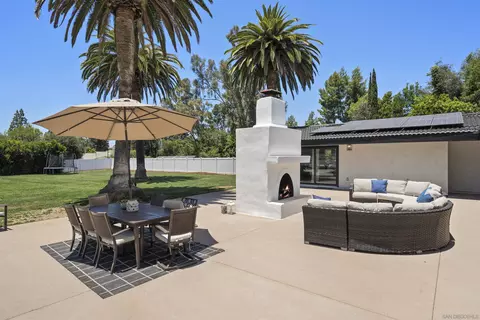 Exterior - 13367 Calle Colina, Poway, CA 92064 photo 4 of 16