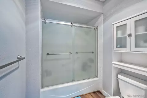 Bath - 17736 Valle De Lobo, Poway, CA 92064 photo 3 of 3