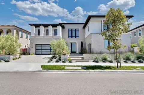 6179 Summit Crest Cir, San Diego, CA 92130