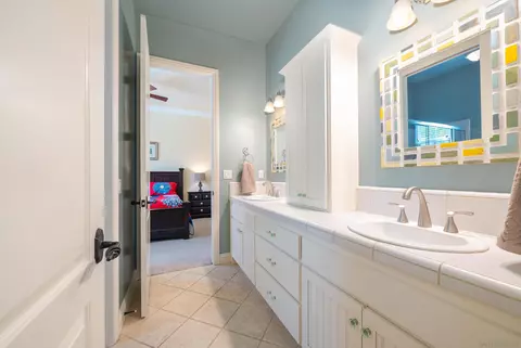 Bath - 3330 Brooke Hollow Rd, Fallbrook, CA 92028 photo 5 of 12