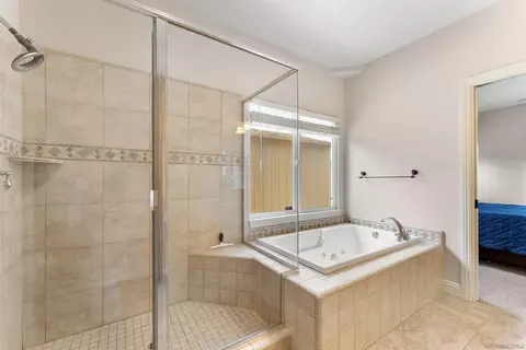 Bath - 3330 Brooke Hollow Rd, Fallbrook, CA 92028 photo 10 of 12