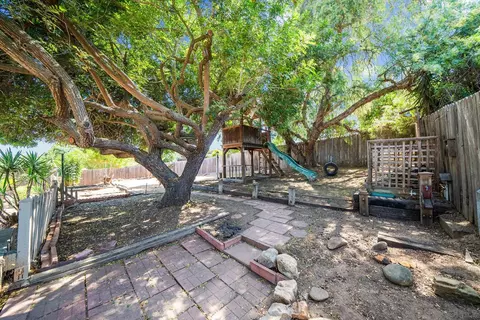 Exterior - 2327 Morro Rd, Fallbrook, CA 92028 photo 17 of 20