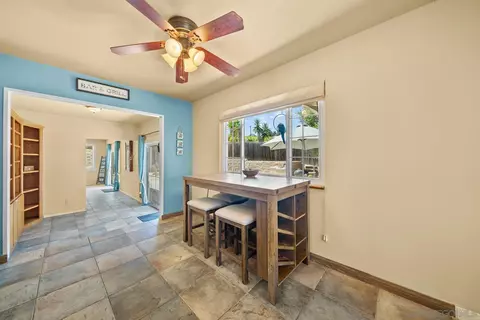 Dining - 2327 Morro Rd, Fallbrook, CA 92028 photo 1 of 2
