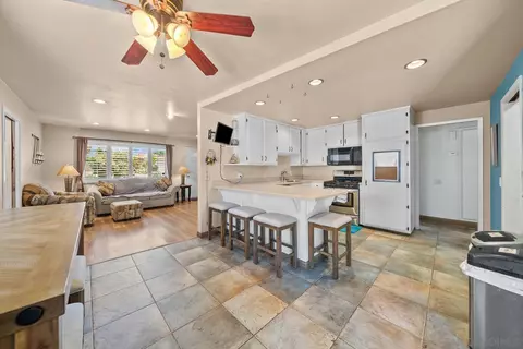 Kitchen - 2327 Morro Rd, Fallbrook, CA 92028 photo 1 of 4