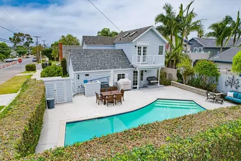 1276 Diamond St, San Diego, CA 92109