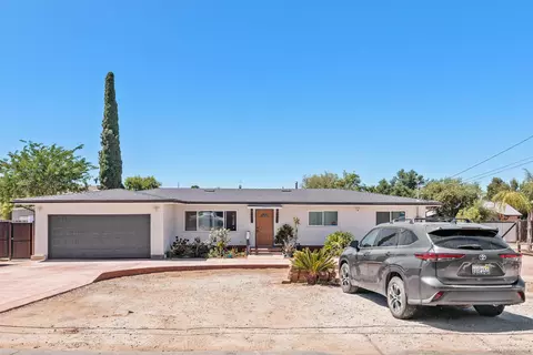 643 Mcdonald Ln, Escondido, CA 92025 photo 3