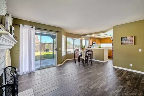Living - 10233 Julio Pl, Santee, CA 92071 photo 5 of 6