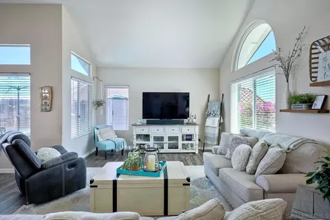 Living - 10233 Julio Pl, Santee, CA 92071 photo 3 of 6