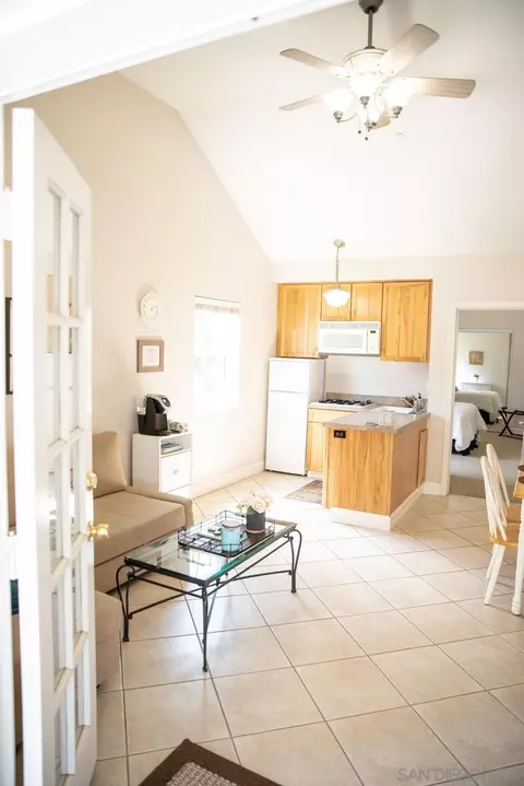 Entry Way - 9888 Nutby Ln, Escondido, CA 92026 photo 5 of 5