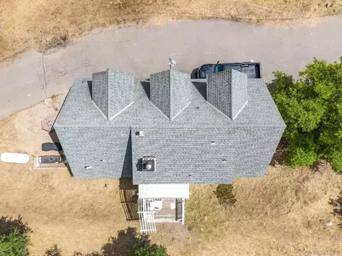 View/Area - 9888 Nutby Ln, Escondido, CA 92026 photo 2 of 4