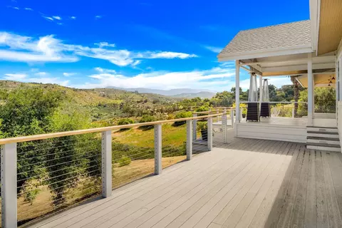 Exterior - 9888 Nutby Ln, Escondido, CA 92026 photo 4 of 10