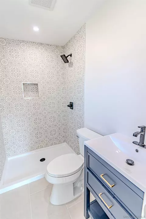 1113 Holly Ave, Imperial Beach, CA 91932 photo 21