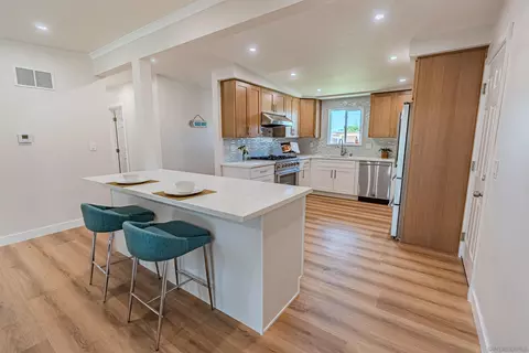 1113 Holly Ave, Imperial Beach, CA 91932 photo 5