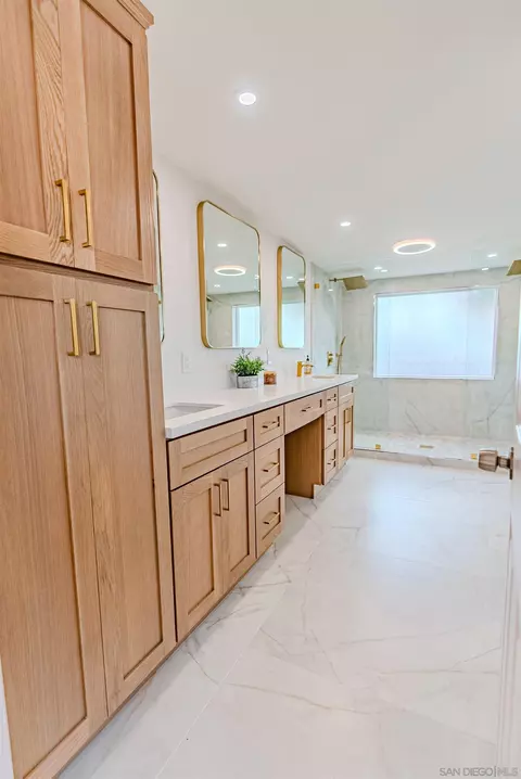 1113 Holly Ave, Imperial Beach, CA 91932 photo 17