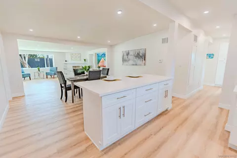 1113 Holly Ave, Imperial Beach, CA 91932 photo 9