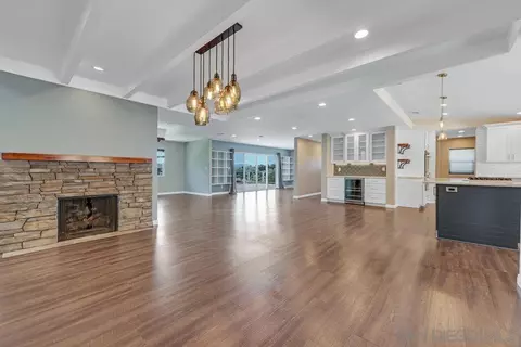 Living - 3324 Ryan Dr, Escondido, CA 92025 photo 8 of 10