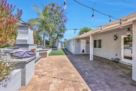 Exterior - 3324 Ryan Dr, Escondido, CA 92025 photo 4 of 11