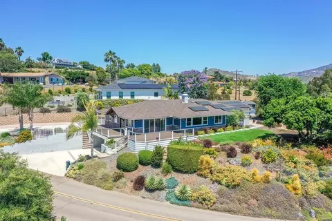 View/Area - 3324 Ryan Dr, Escondido, CA 92025 photo 1 of 4