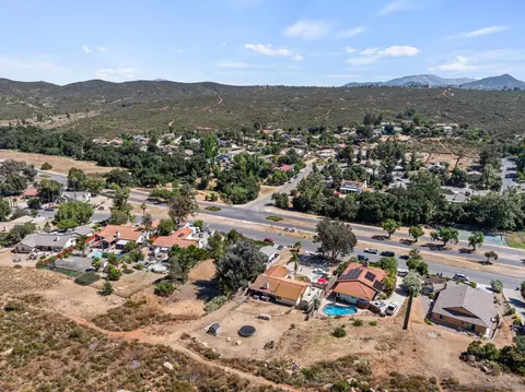 View/Area - 25440 Bellemore Dr, Ramona, CA 92065 photo 13 of 22