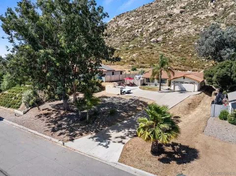View/Area - 25440 Bellemore Dr, Ramona, CA 92065 photo 1 of 22