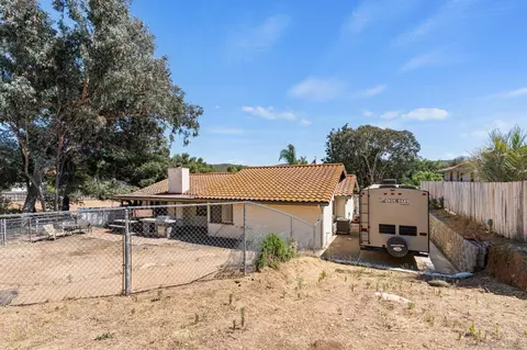 Exterior - 25440 Bellemore Dr, Ramona, CA 92065 photo 9 of 16