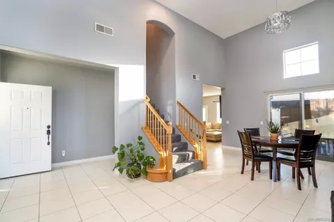 Entry Way - 3407 Lake Shore Ave, Fallbrook, CA 92028 photo 1 of 1