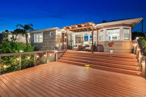 5834 Adelaide Ave, San Diego, CA 92115