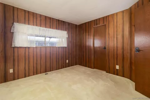 Bedroom - 324 Horizon Ln, Oceanside, CA 92056 photo 3 of 4