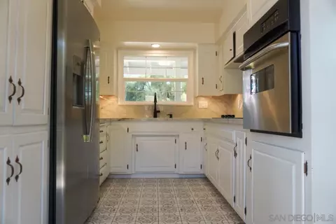 Kitchen - 13435 E Los Coches Rd, El Cajon, CA 92021 photo 1 of 4