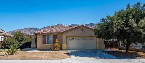 1135 Reward St, San Jacinto, CA 92583