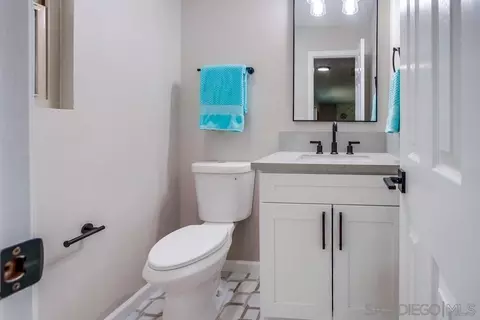 255 Cranston Crst, Escondido, CA 92025 photo 10
