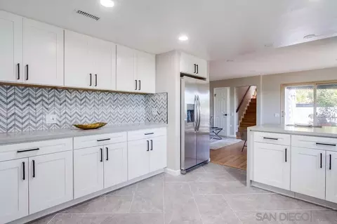 255 Cranston Crst, Escondido, CA 92025 photo 8